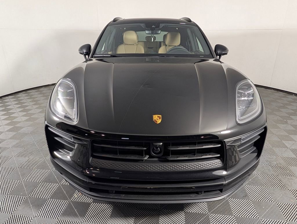 New 2026 Porsche Macan AWD/4WD image 10