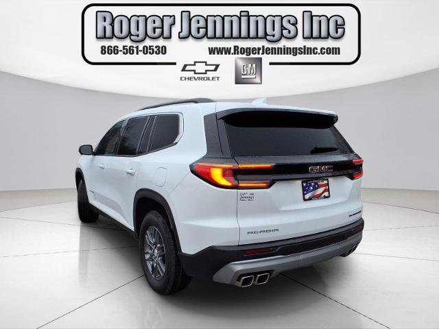 Used 2025 GMC Acadia Elevation image 3