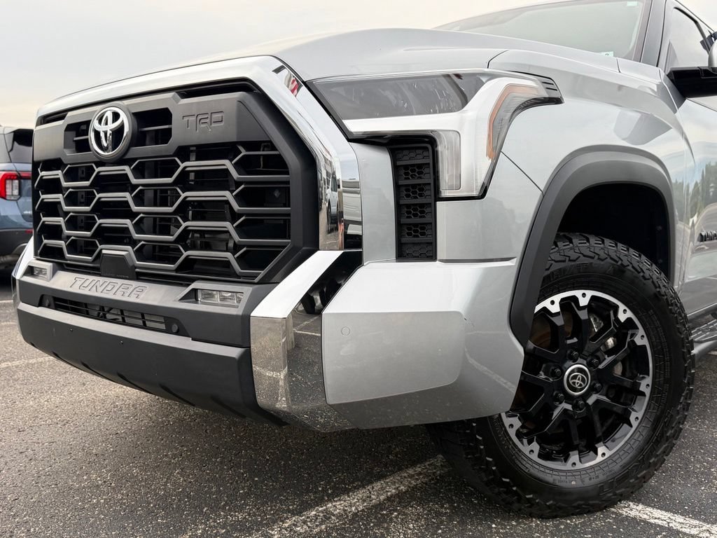 Used 2022 Toyota Tundra SR5 w/ TRD Off-Road Premium Package AWD/4WD image 31