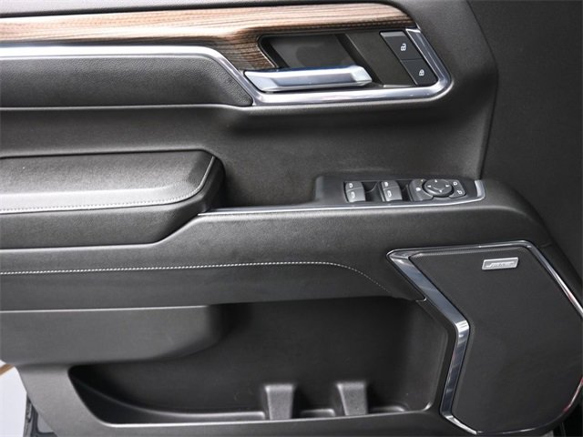 Used 2023 Chevrolet Silverado 1500 LT Trail Boss w/ Convenience Package II image 13