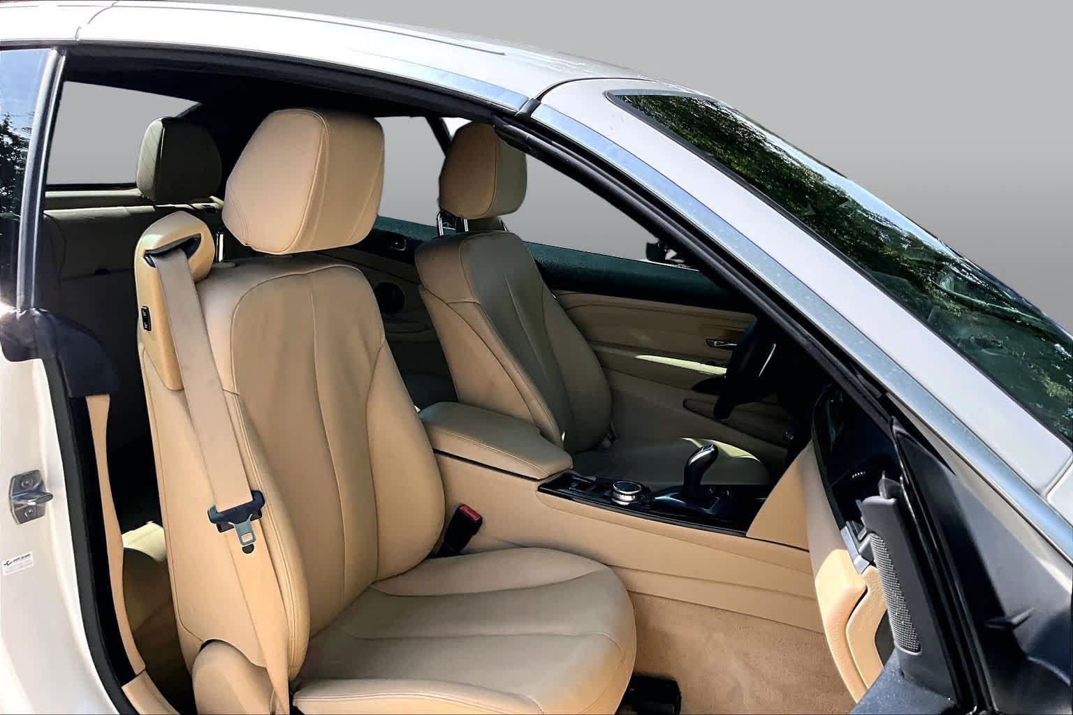 Used 2015 BMW 428i Convertible RWD image 9