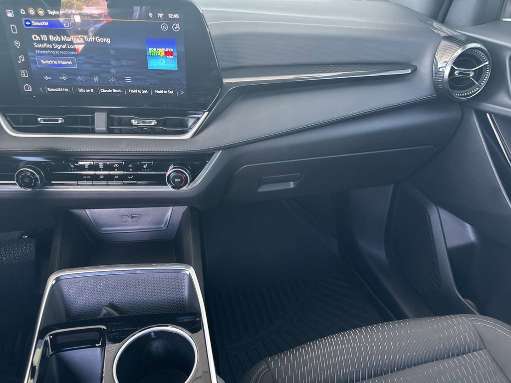 Used 2025 Chevrolet Equinox LT image 15