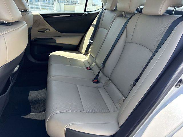 Certified 2020 Lexus ES 350 w/ Premium Package FWD image 23