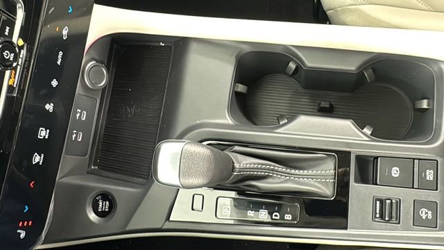New 2026 Nissan Sentra SL w/ Floor Mat Package FWD image 26