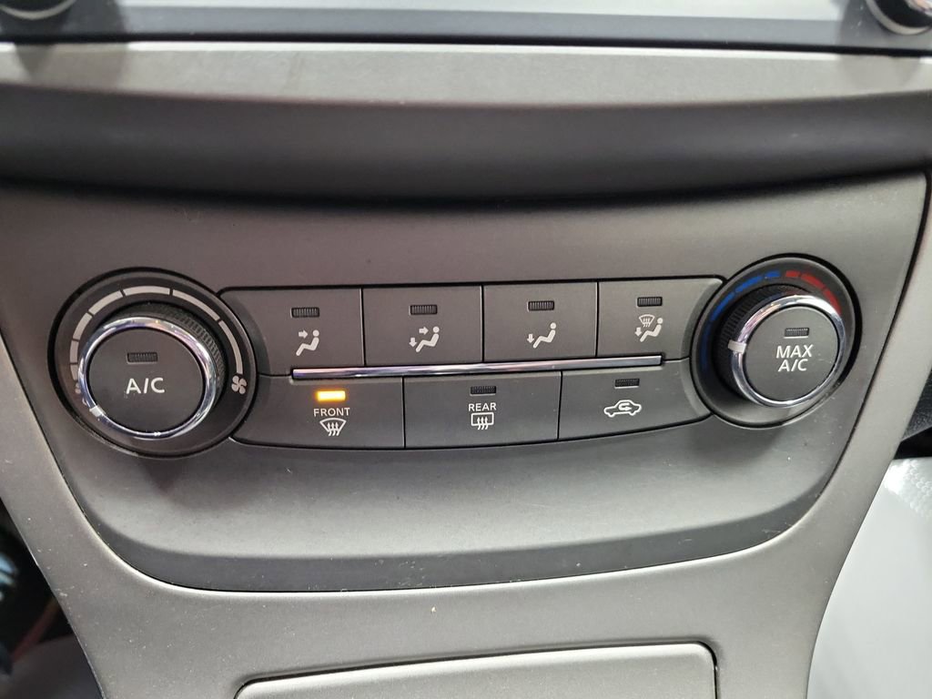 Used 2013 Nissan Sentra SV w/ Driver Pkg image 34