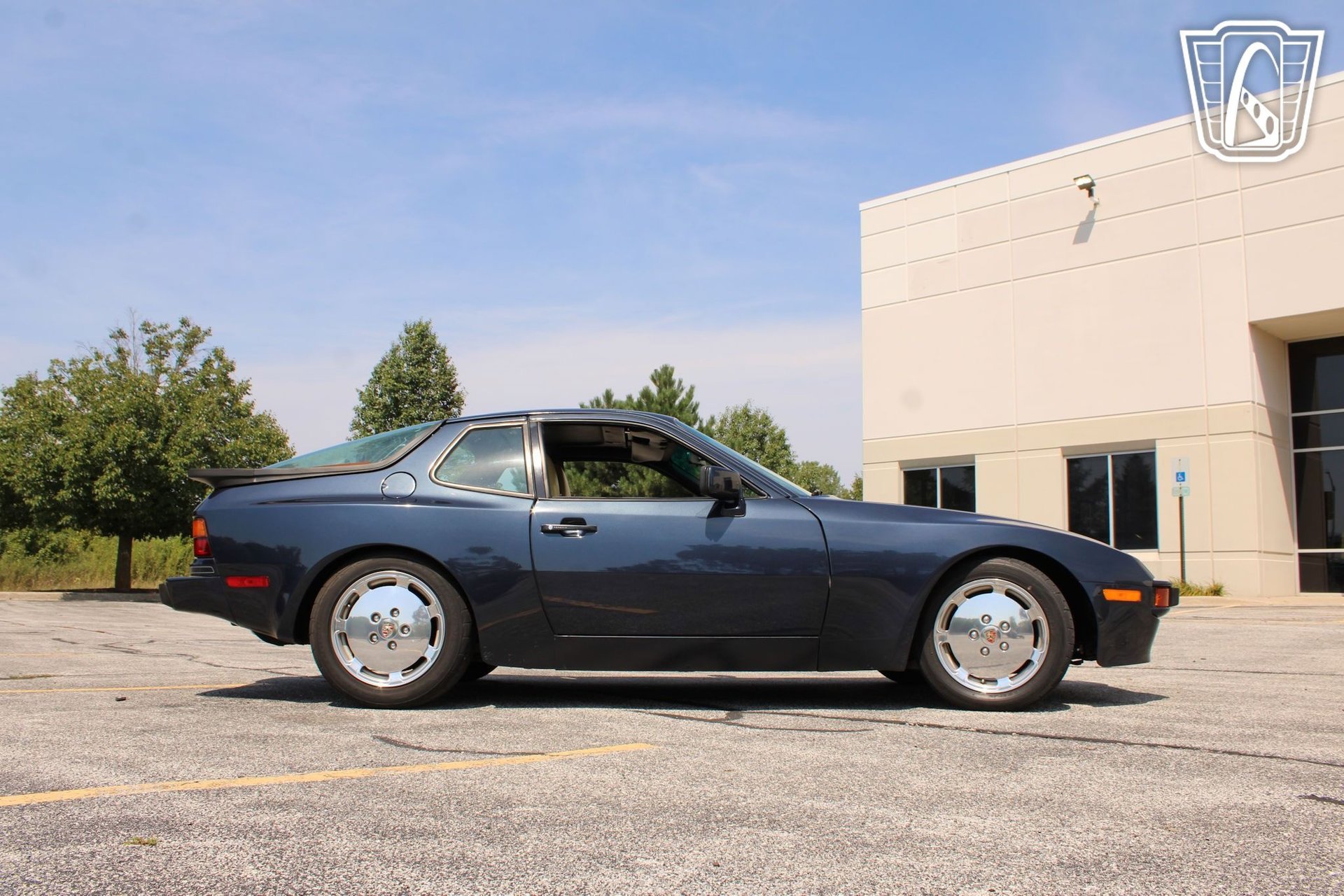 Used 1987 Porsche 944 S image 39