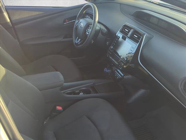 Certified 2022 Toyota Prius LE image 13