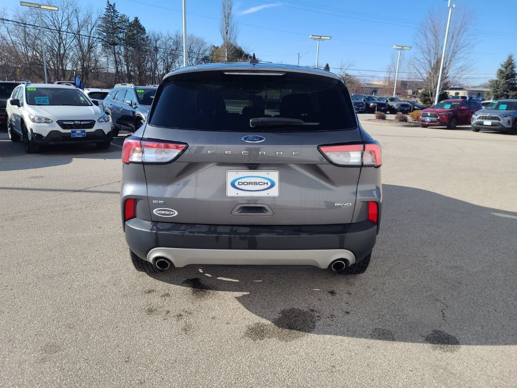 Used 2022 Ford Escape SE AWD/4WD image 5