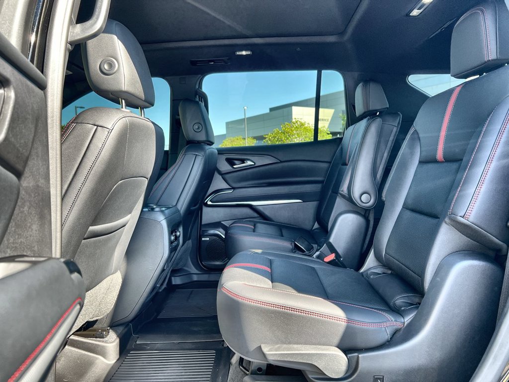 Used 2024 Chevrolet Traverse RS w/ LPO, Floor Liner Package AWD/4WD image 15
