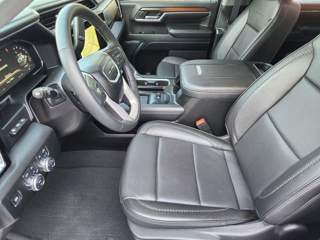 Used 2024 GMC Sierra 3500 Denali w/ Denali Reserve Package image 10