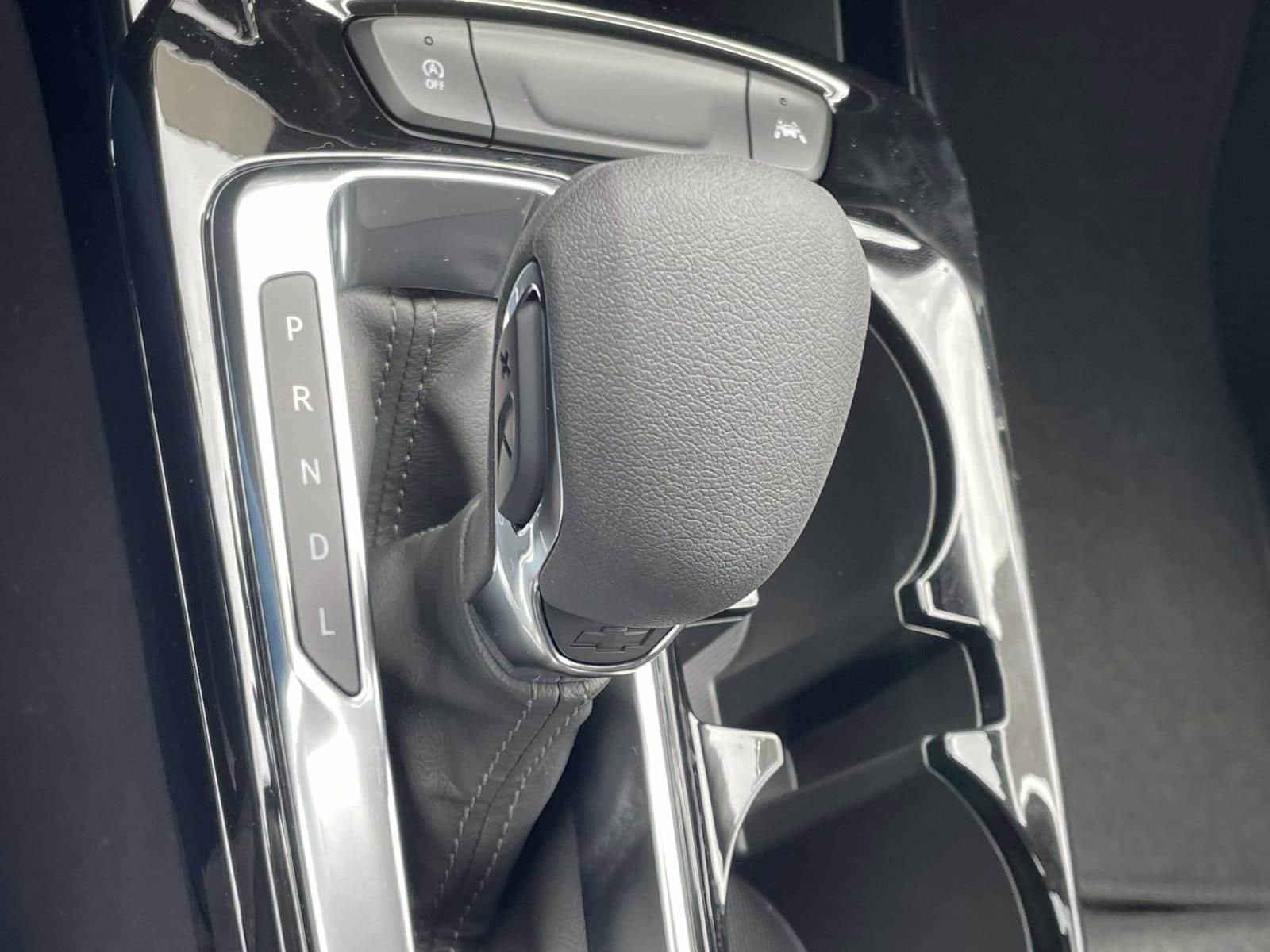 New 2026 Chevrolet Trax ACTIV w/ Driver Confidence Package FWD image 16