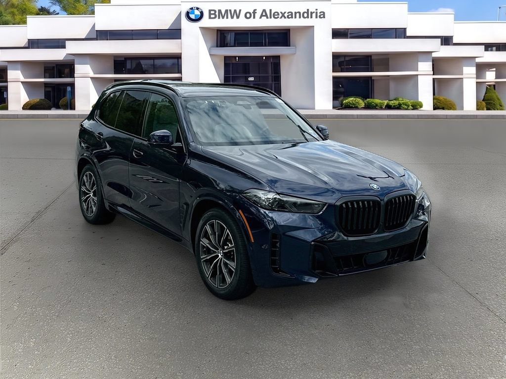 Used 2026 BMW X5 xDrive50e w/ M Sport Package AWD/4WD image 3