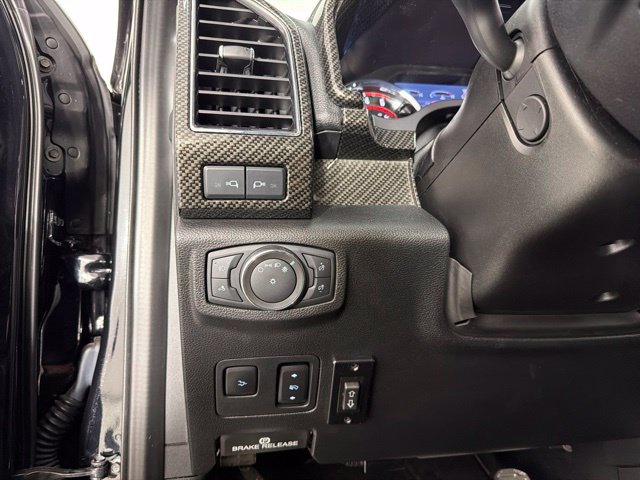 Used 2021 Ford F250 Lariat w/ Lariat Ultimate Package AWD/4WD image 23