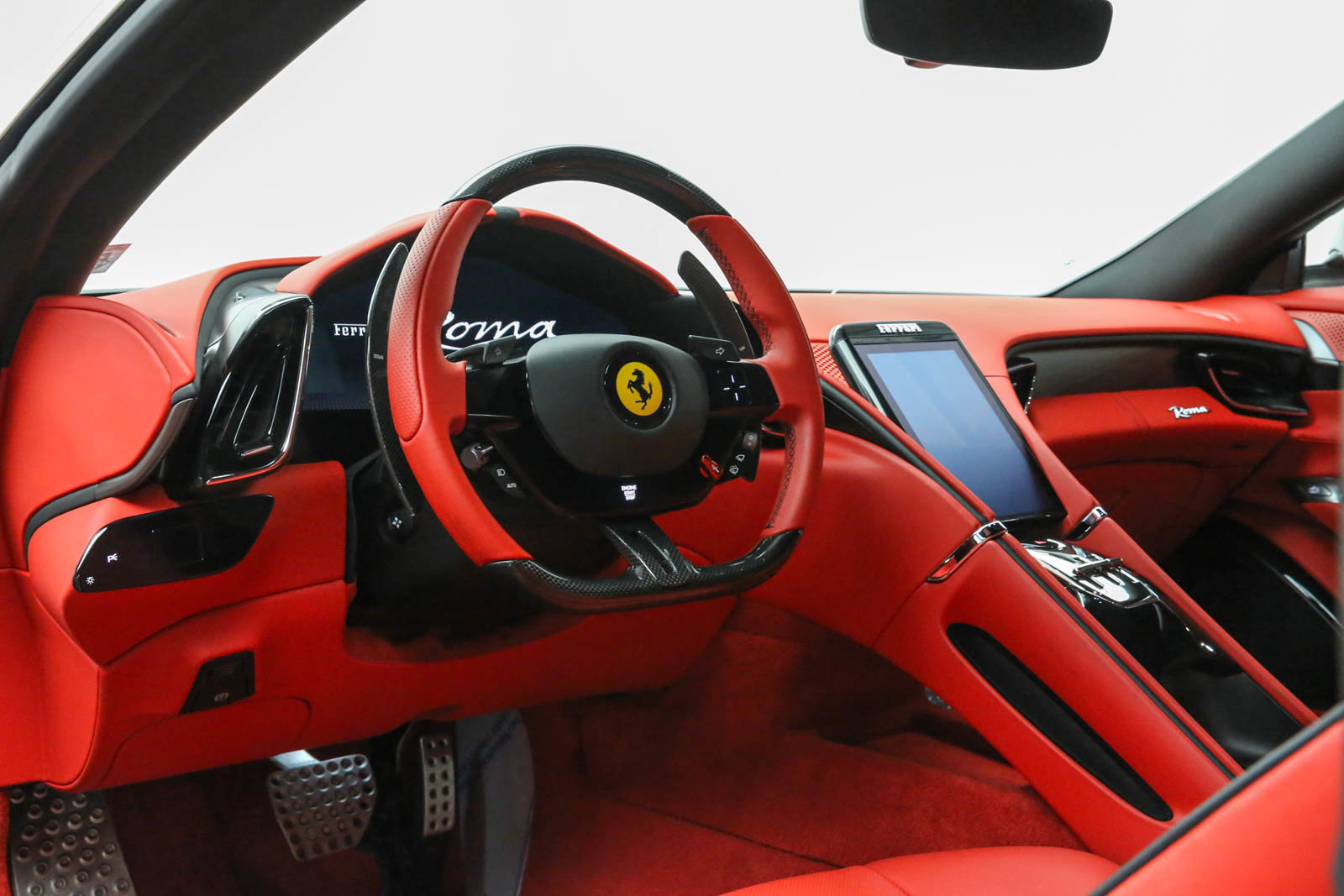 Certified 2024 Ferrari Roma image 5