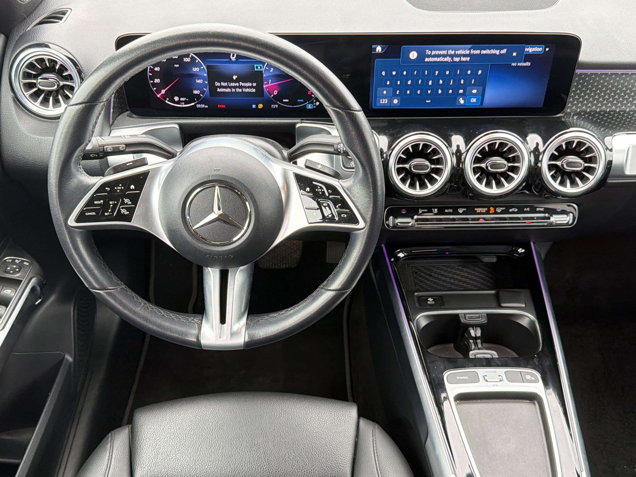 Used 2025 Mercedes-Benz GLB 250 4MATIC image 26