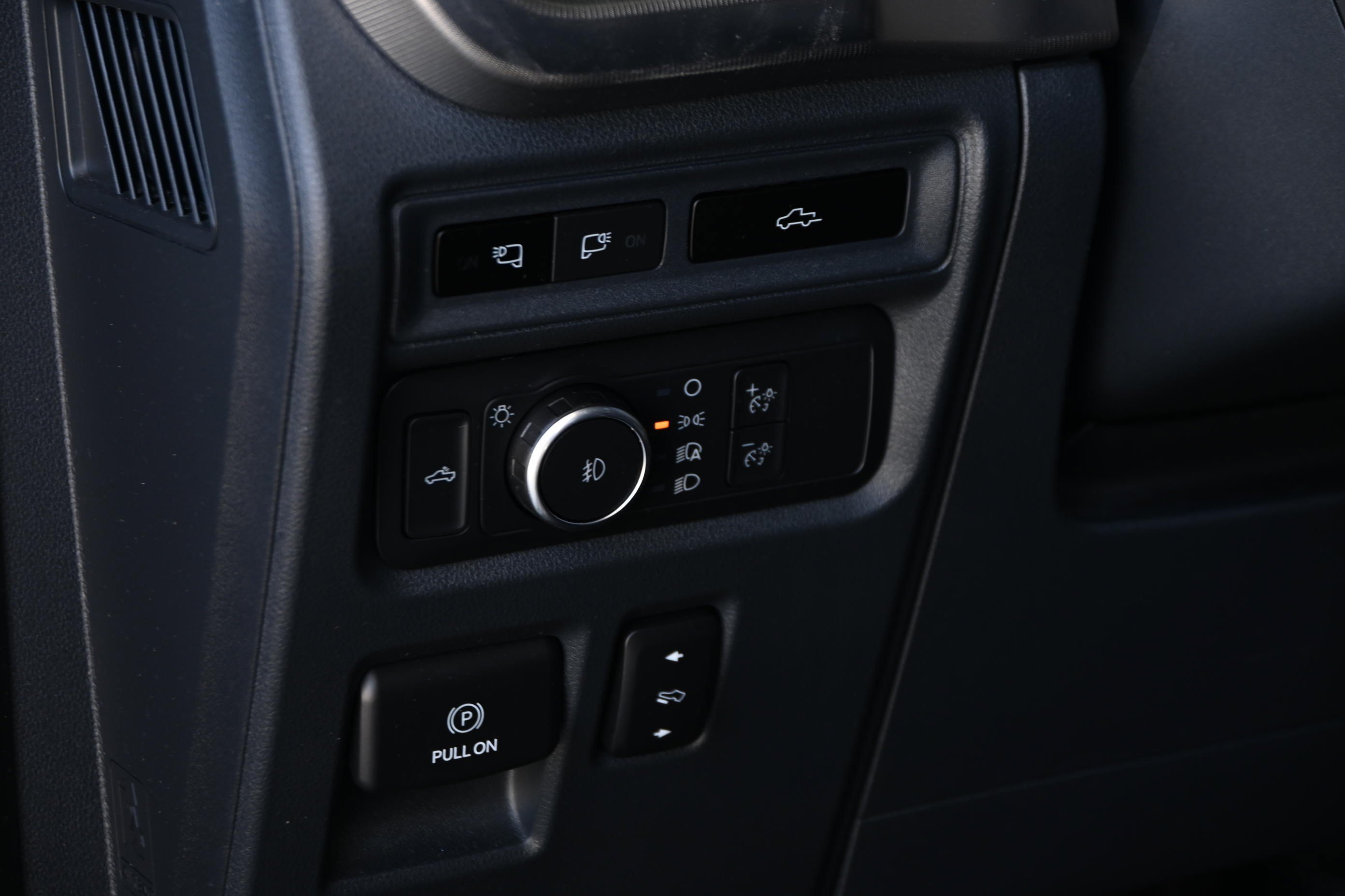Used 2023 Ford F150 Raptor AWD/4WD image 29