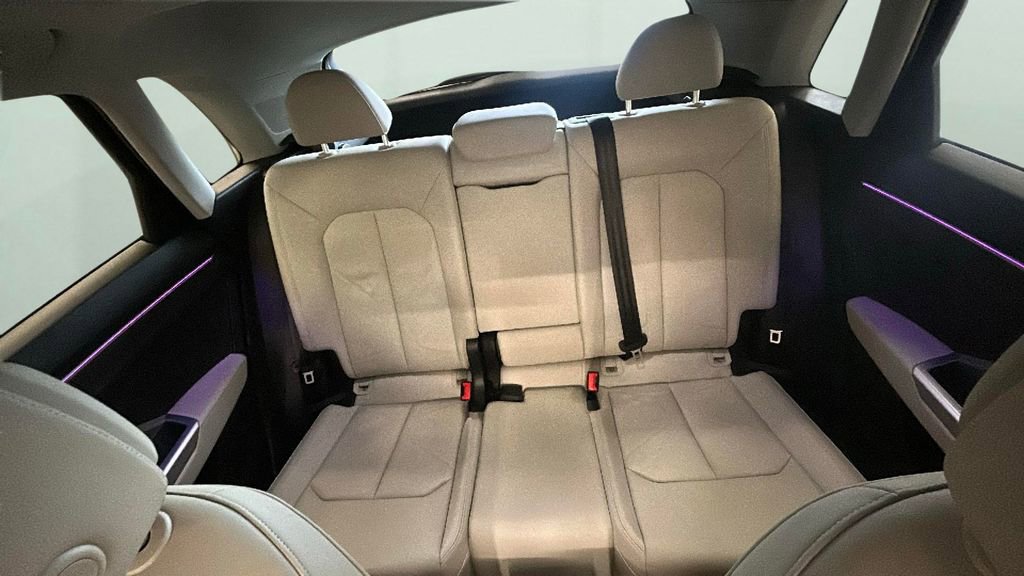 Used 2025 Audi Q3 2.0T Premium Plus image 15