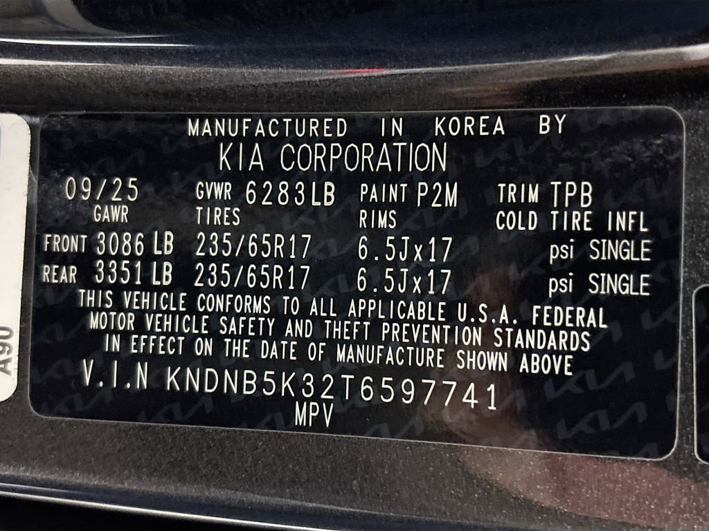 New 2026 Kia Carnival FWD image 24