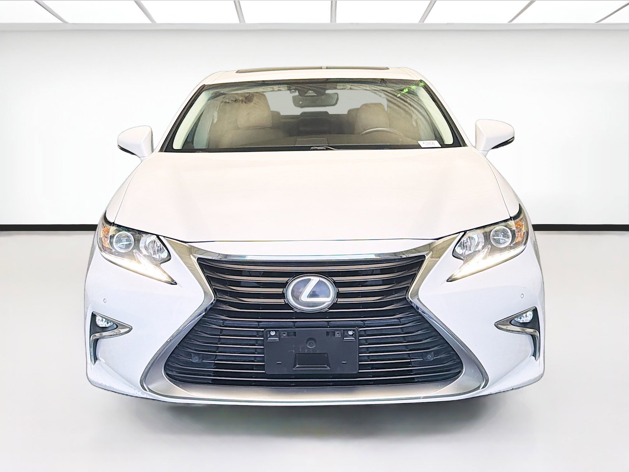 Used 2018 Lexus ES 350 w/ Premier Package FWD image 2