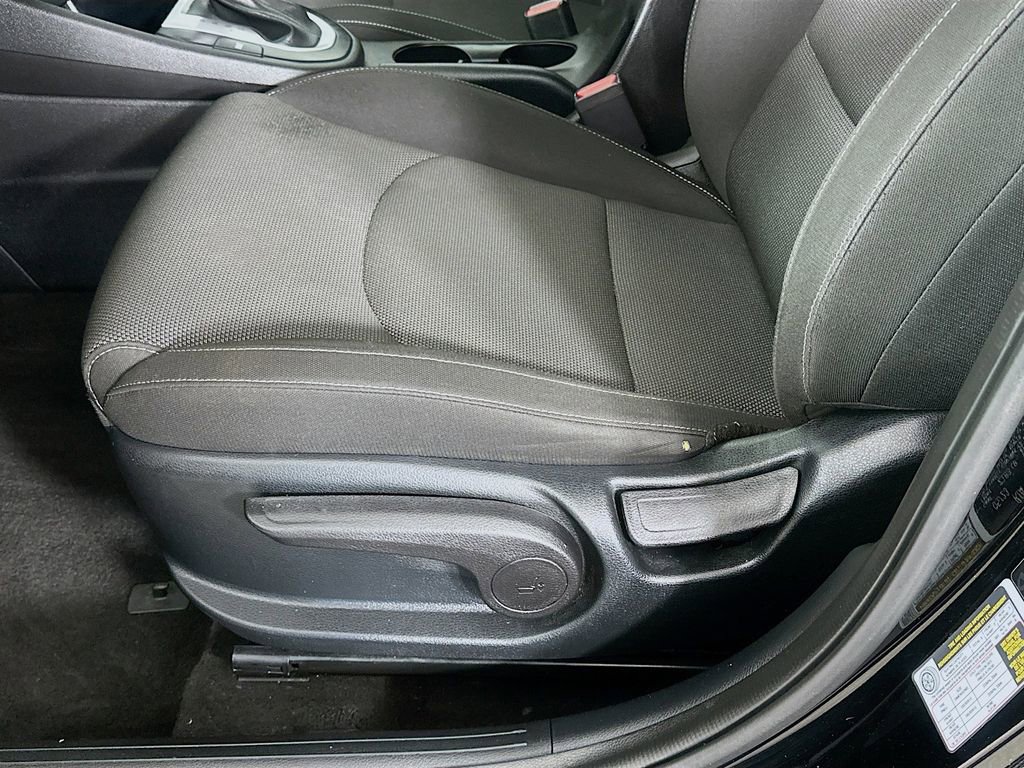 Certified 2023 Kia Forte LX image 24