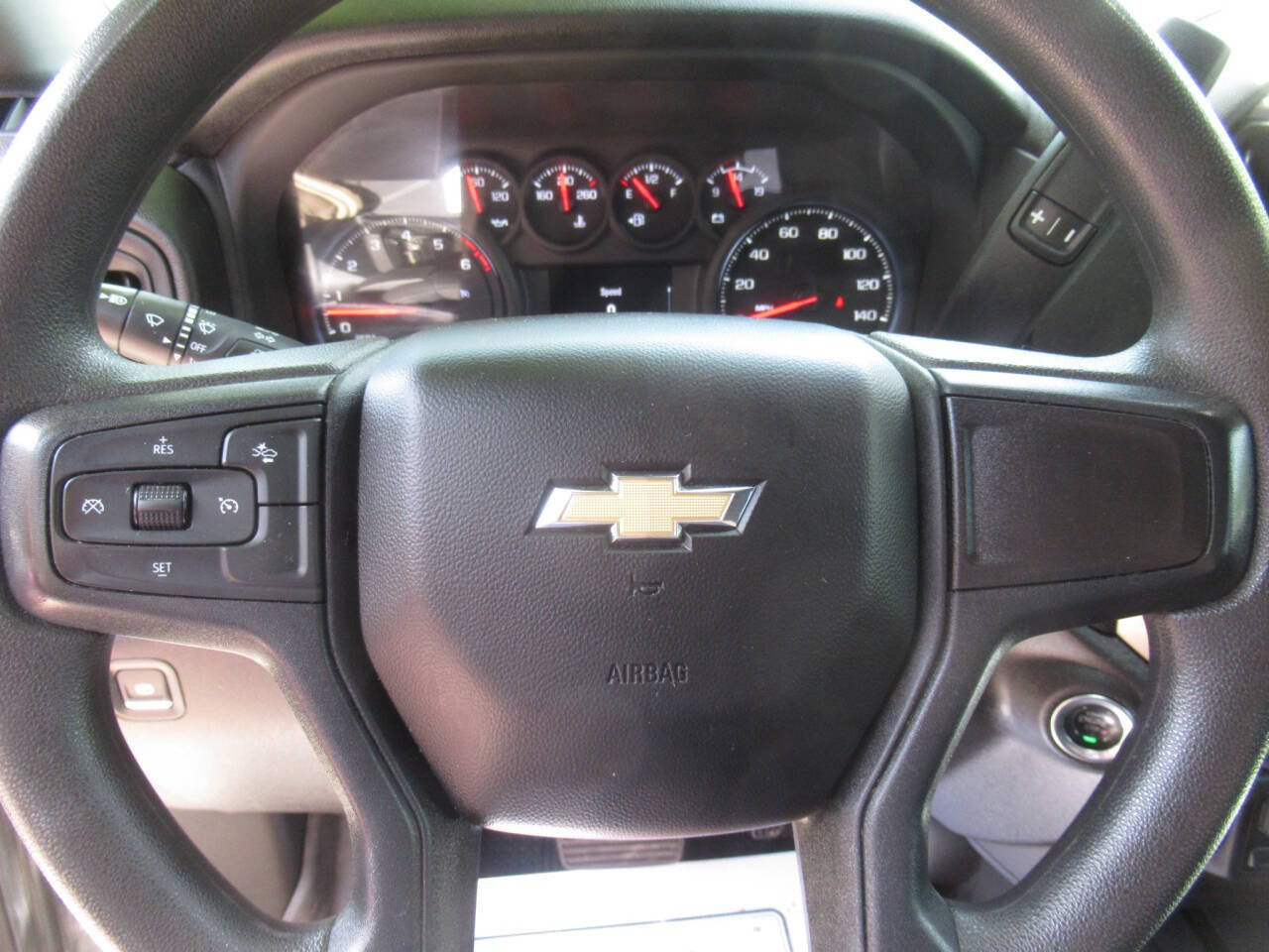 Used 2025 Chevrolet Silverado 2500 Custom w/ Custom Value Package AWD/4WD image 25