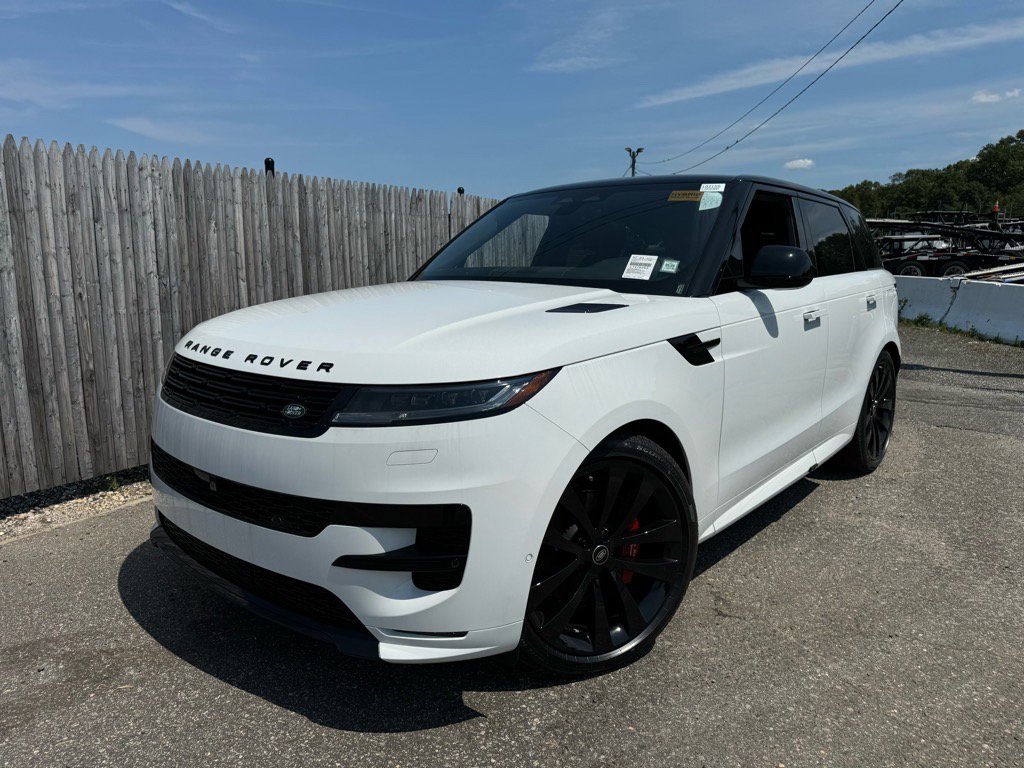 New 2025 Land Rover Range Rover Sport SE