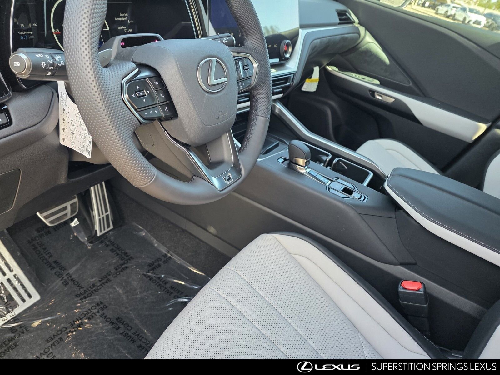New 2026 Lexus TX 500h AWD image 13