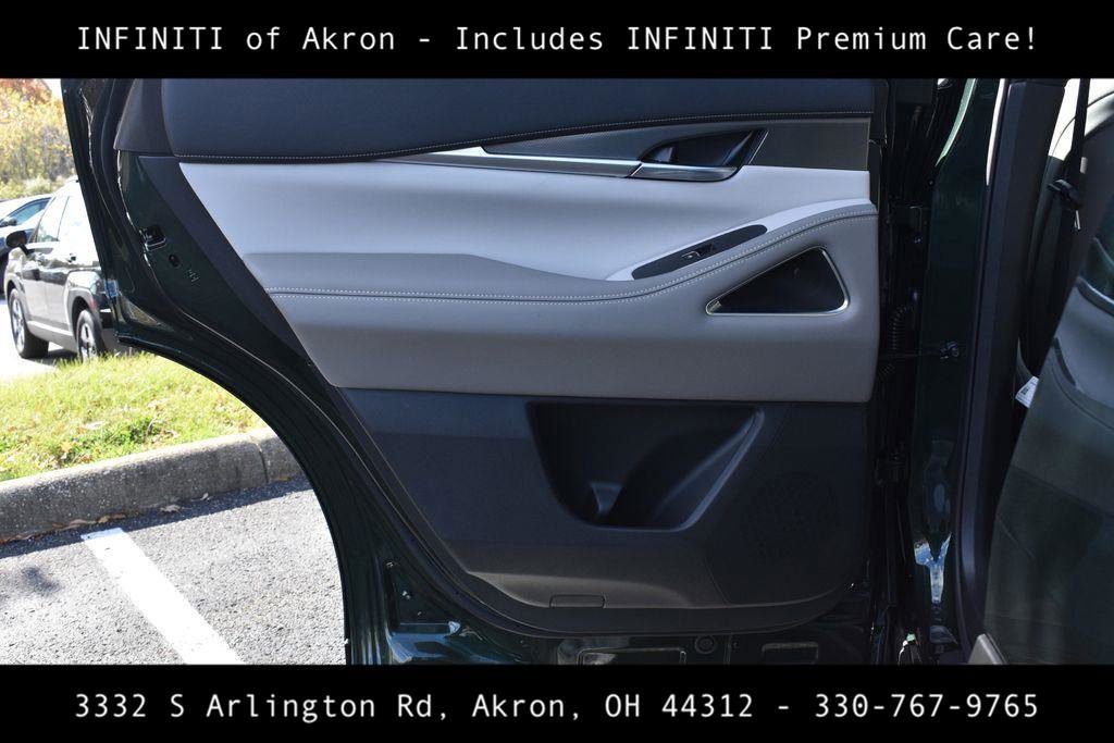 New 2026 INFINITI QX60 Luxe w/ Cargo Package image 28