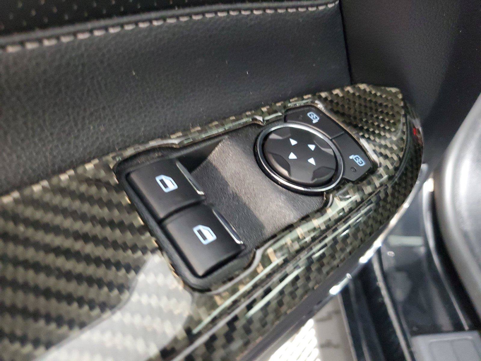 Used 2018 Ford Mustang GT Premium w/ GT Performance Package RWD image 14