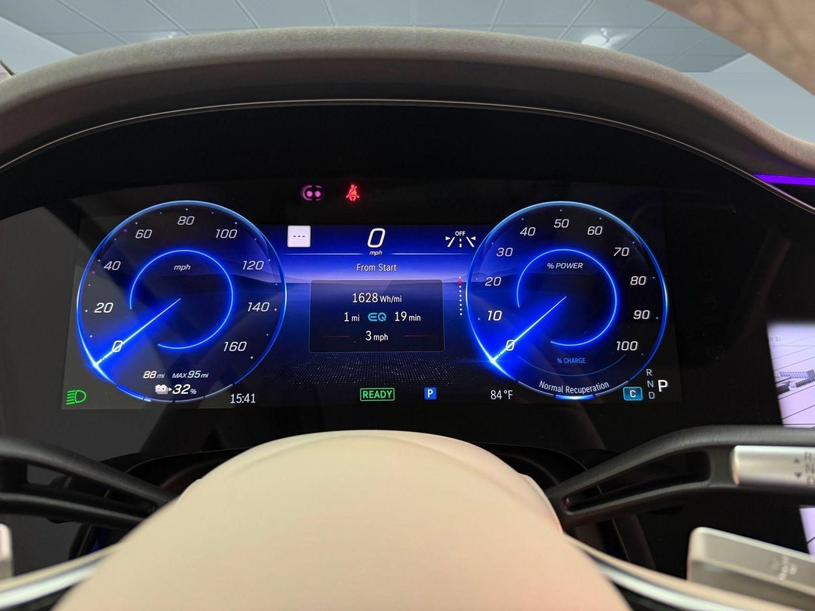 New 2027 Mercedes-Benz EQS 400 4MATIC SUV image 18