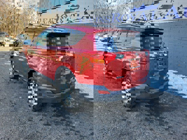 Used 2013 Toyota RAV4 LE image 8