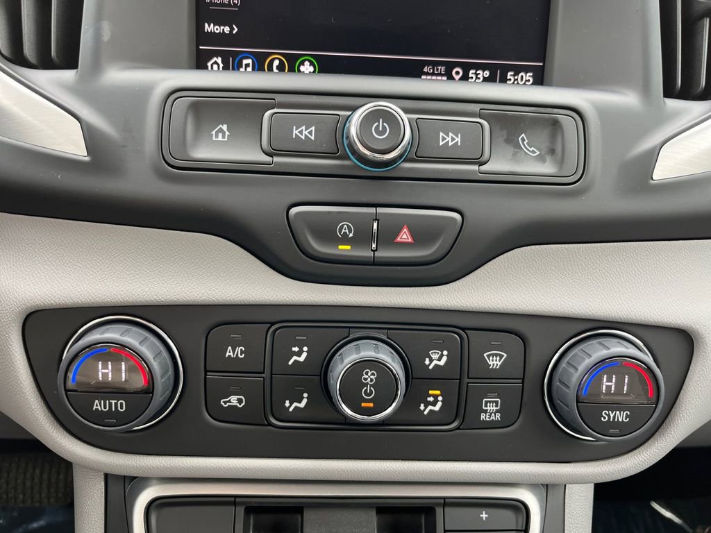 Used 2024 GMC Terrain SLE w/ Driver Convenience Package FWD image 13
