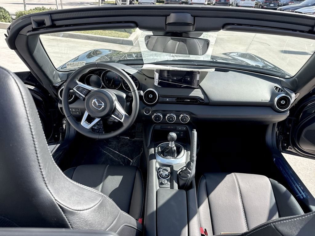 New 2025 MAZDA MX-5 Miata Grand Touring w/ Weather Package image 34