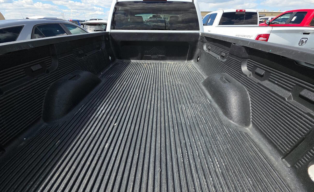 Used 2015 GMC Sierra 2500 4x4 Crew Cab image 9