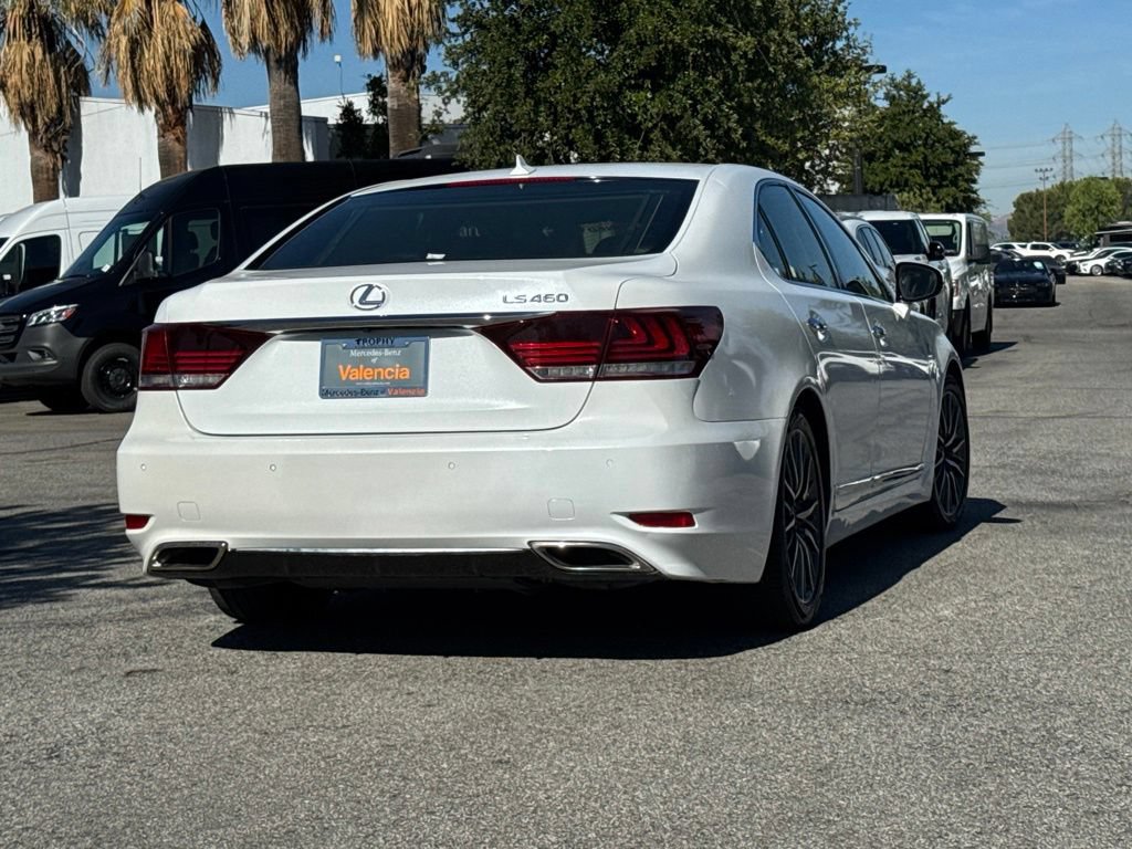 Used 2013 Lexus LS 460 w/ F-Sport Pkg RWD image 9
