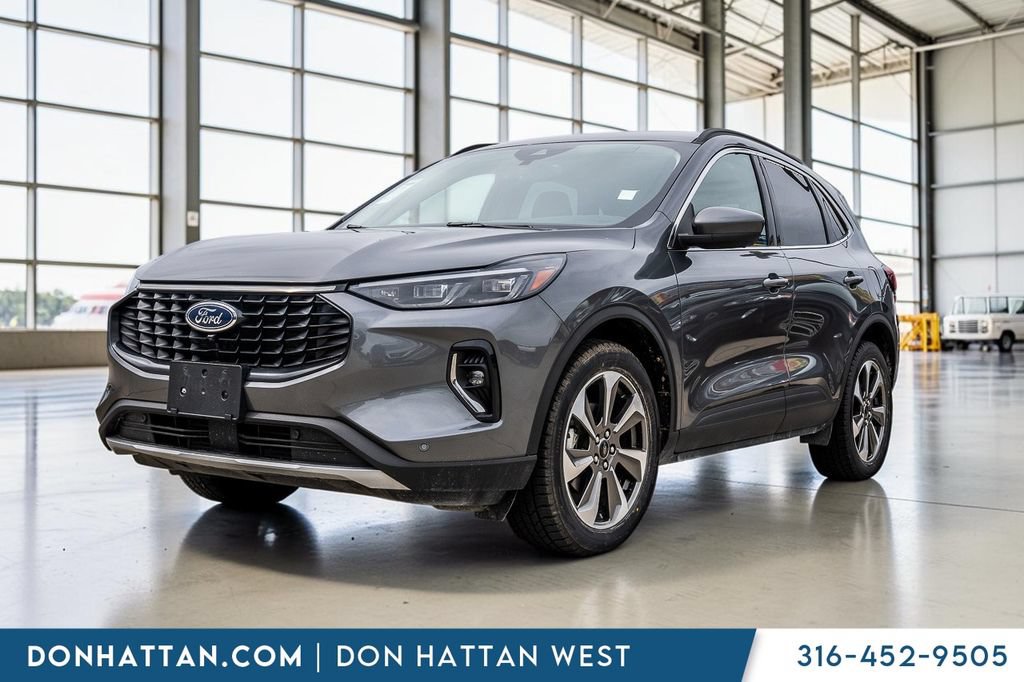 Used 2023 Ford Escape Platinum