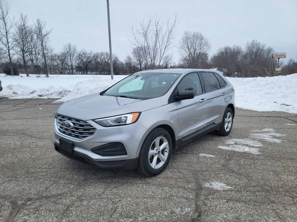 Used 2020 Ford Edge SE image 1