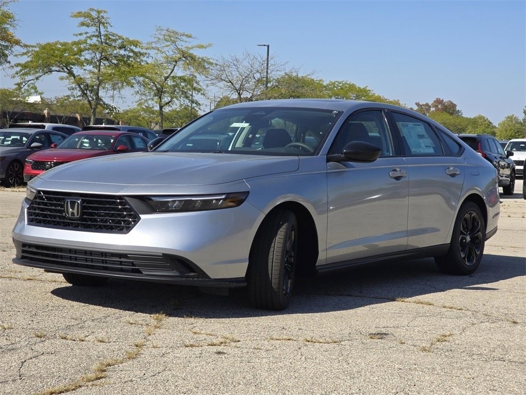 New 2025 Honda Accord SE image 13
