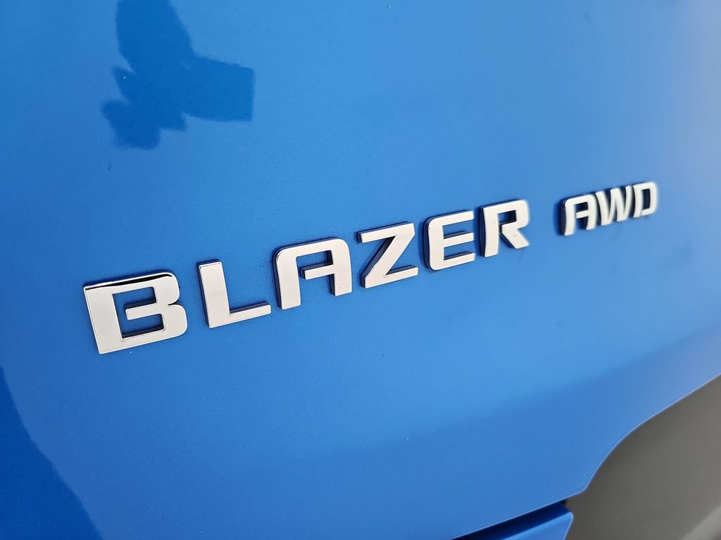 Used 2024 Chevrolet Blazer LT w/ Sound & Technology Package AWD/4WD image 48