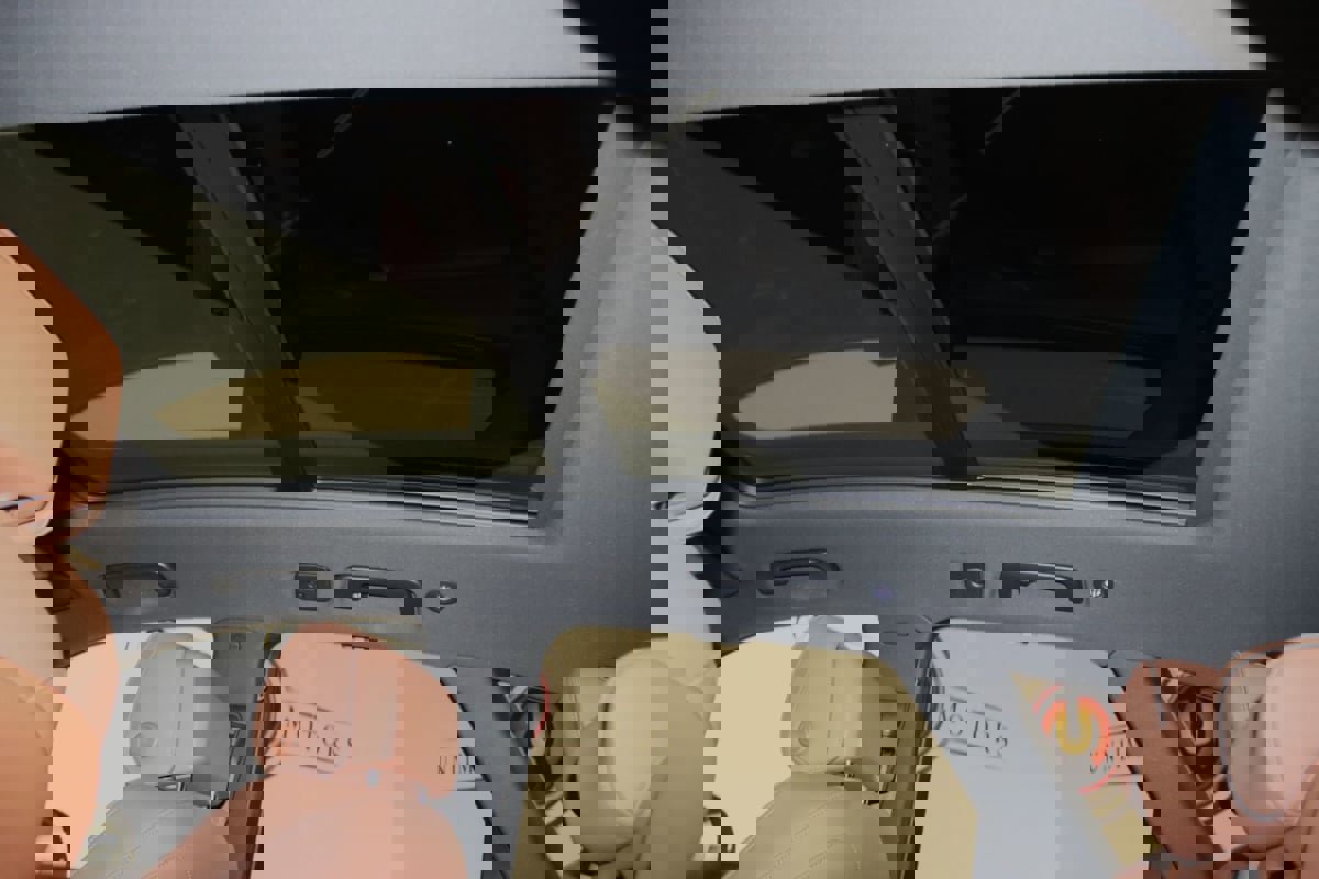 Used 2021 Audi Q5 e Prestige image 14