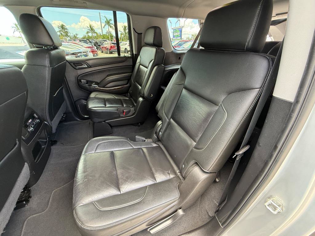 Used 2020 Chevrolet Suburban LT AWD/4WD image 22