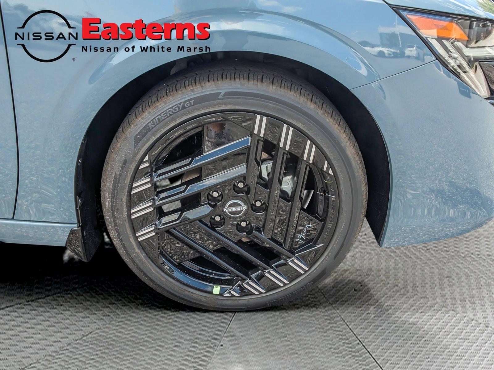 New 2027 Nissan Sentra SR w/ Floor Mat Package FWD image 24