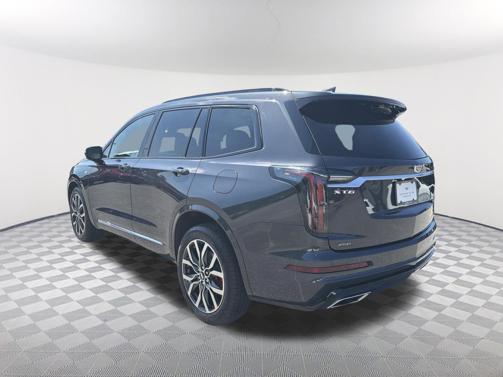 Used 2023 Cadillac XT6 Sport w/ Technology Package AWD/4WD image 8