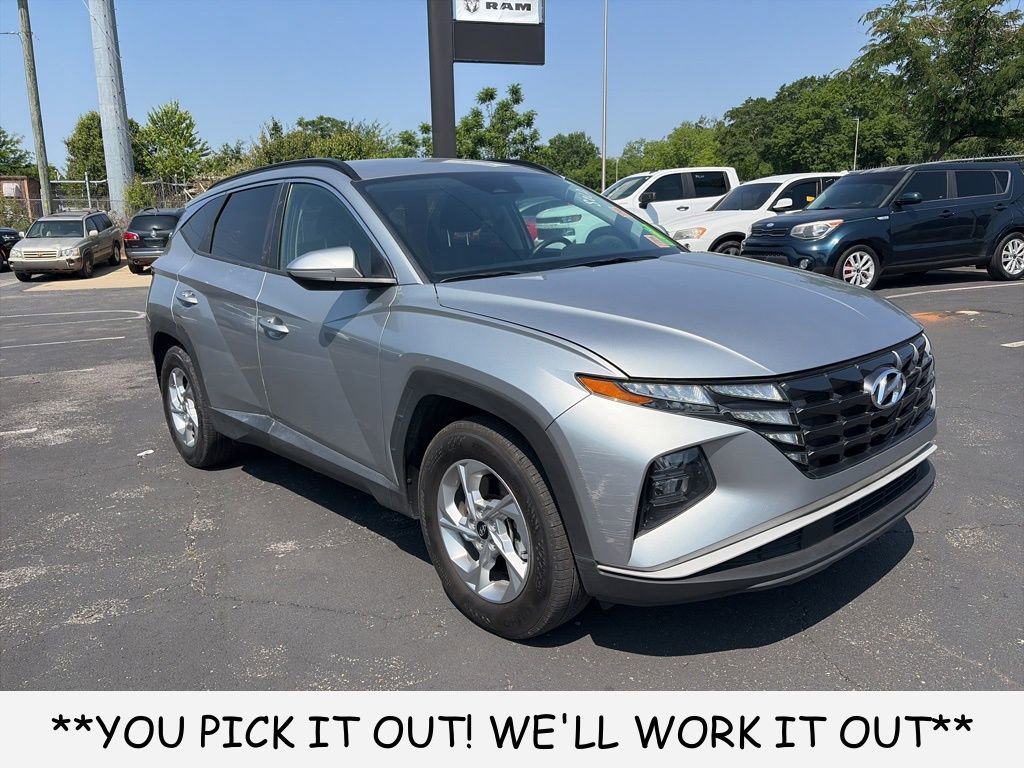Used 2022 Hyundai Tucson SEL FWD image 1