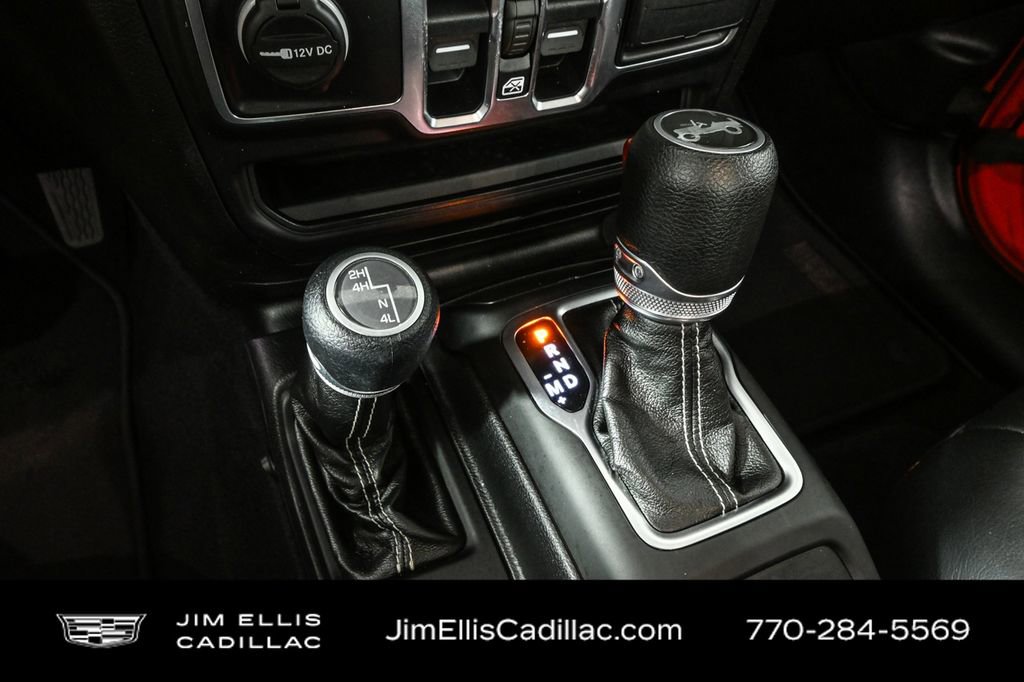 Used 2020 Jeep Wrangler Unlimited Sahara image 16