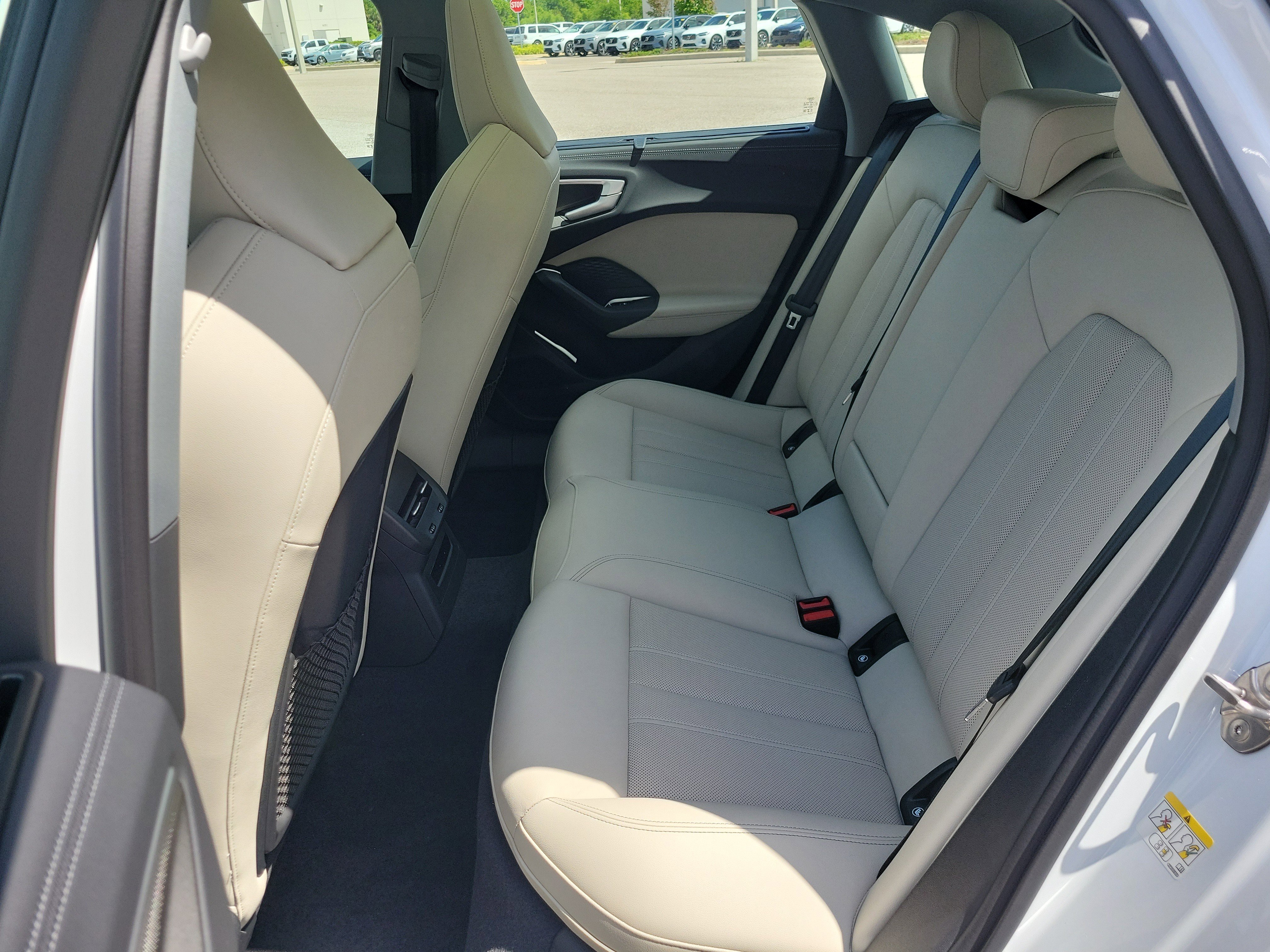 Used 2025 Audi A5 2.0T Premium Plus w/ Premium Plus image 16
