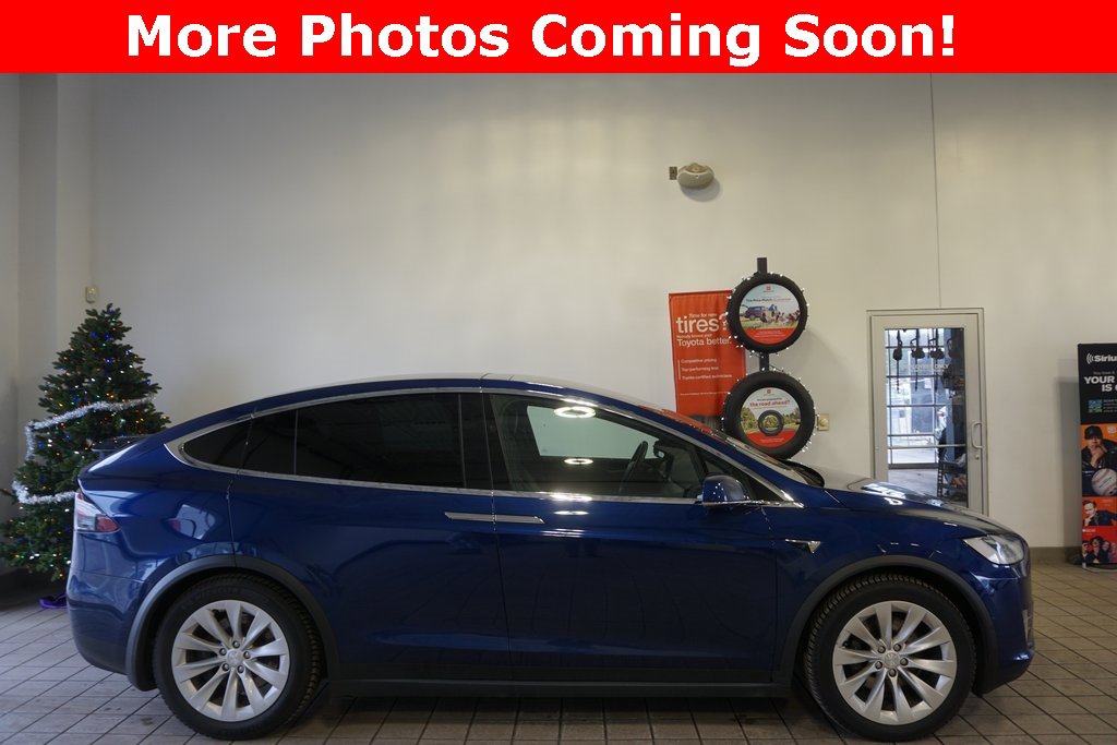 Used 2020 Tesla Model X Long Range image 2