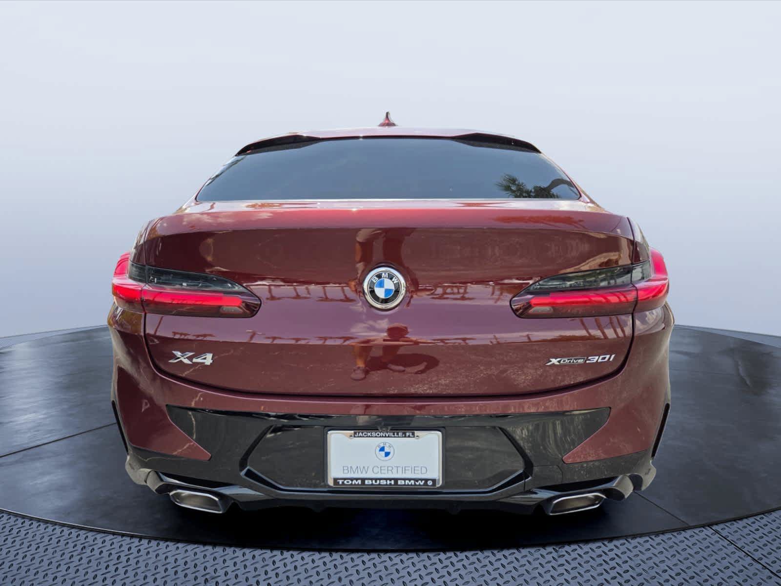 Used 2025 BMW X4 xDrive30i w/ Premium Package AWD/4WD image 5