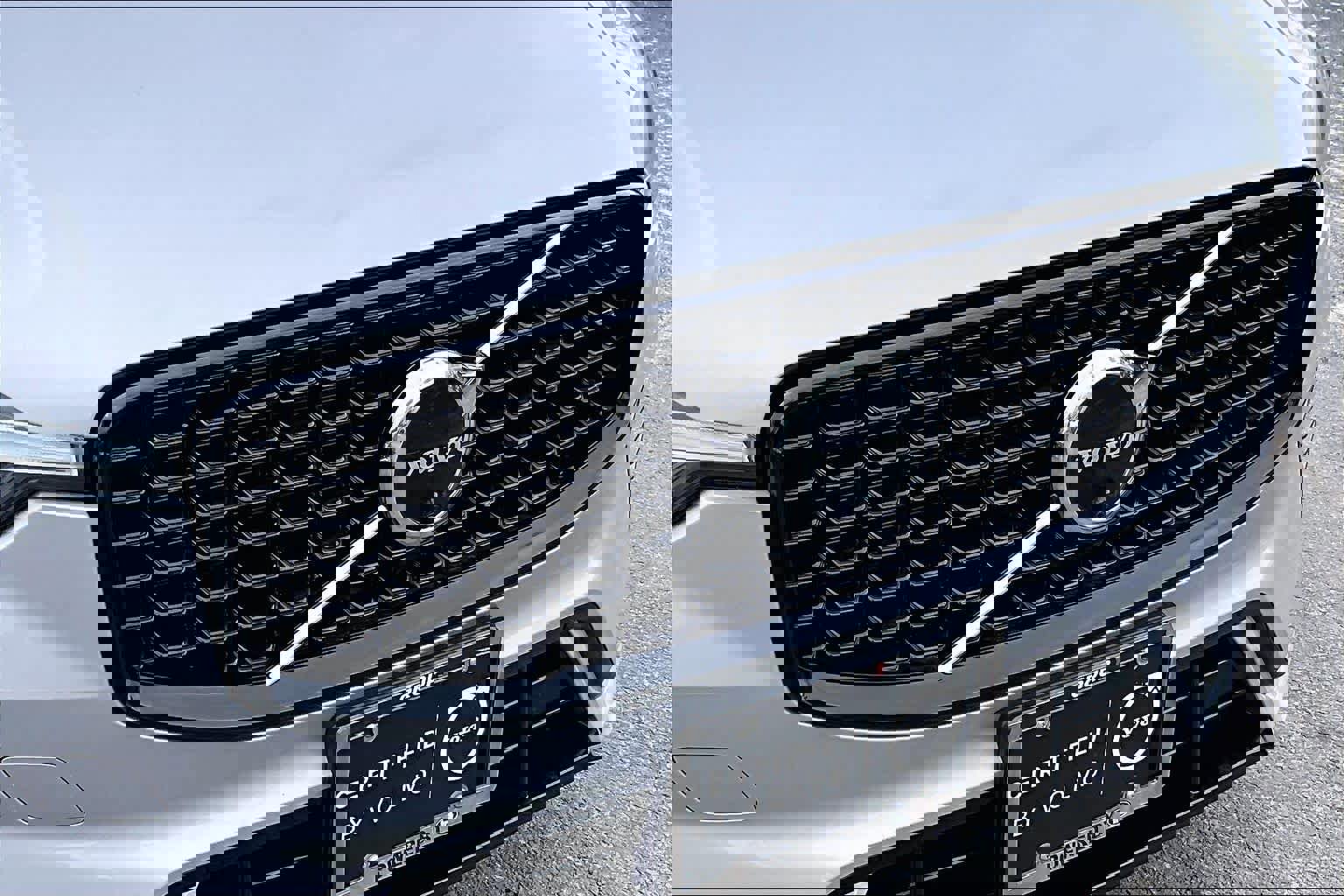 Certified 2023 Volvo XC60 B5 Plus w/ Climate Package image 30