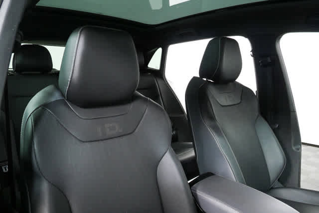 Used 2023 Volkswagen ID.4 Pro S image 26